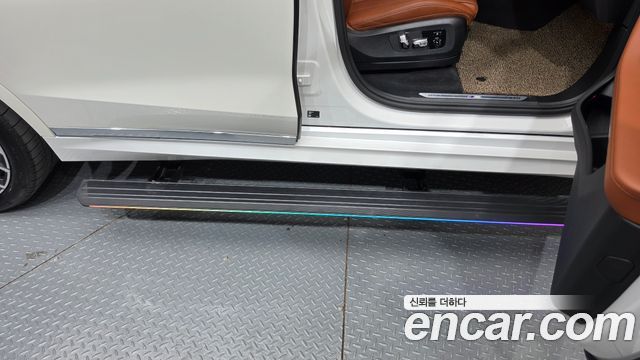 BMW X7 (G07) xDrive 40i M Sport 7STR 2025 — фото 37