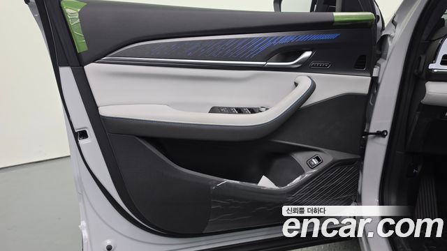 Renault Korea Grand Koleos 1.5 E-TECH Esprit Alphine 2WD 2026 — фото 24