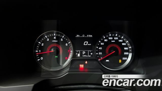 KG Mobility (SsangYong) Beautiful Korando Gasoline 1.5 2WD C5 2023 — фото 8