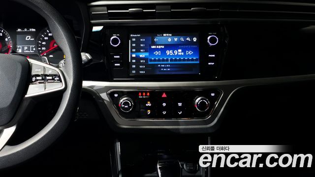 KG Mobility (SsangYong) Beautiful Korando Gasoline 1.5 2WD C5 2023 — фото 20