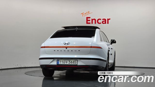 Hyundai Grandeur Hybrid (GN7) Calligraphy 2025 — фото 4