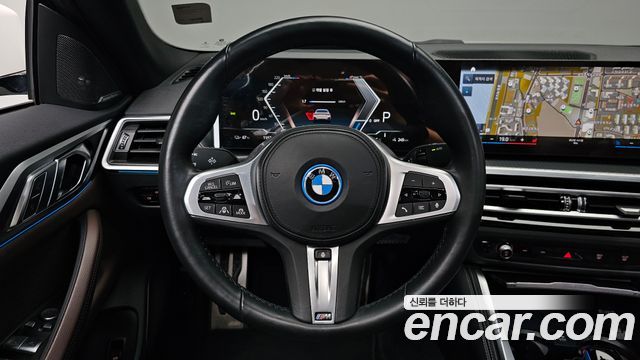 BMW i4 eDrive40 M Sports Pro 2023 — фото 13