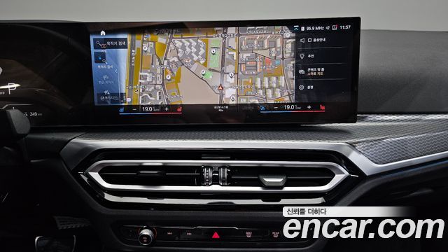 BMW i4 eDrive40 M Sports Pro 2023 — фото 14