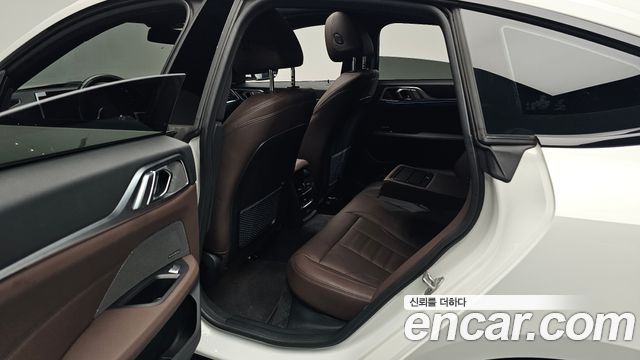BMW i4 eDrive40 M Sports Pro 2023 — фото 26
