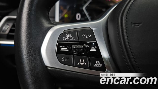 BMW i4 eDrive40 M Sports Pro 2023 — фото 30