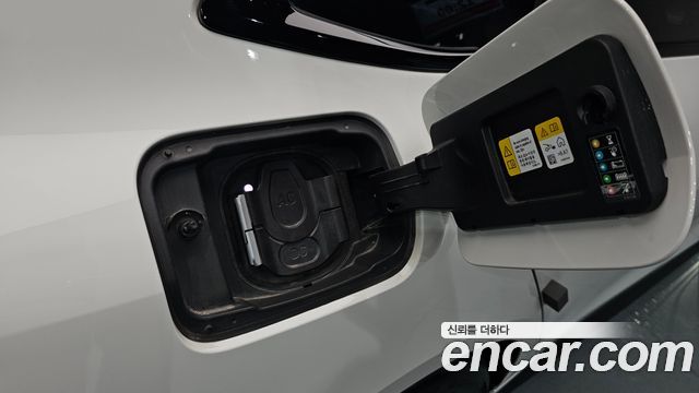 BMW i4 eDrive40 M Sports Pro 2023 — фото 36