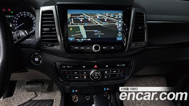 KG Mobility (SsangYong) Rexton Sports Khan Diesel 2.2 4WD Noblesse 2021 — фото 12