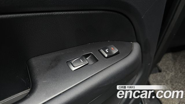 KG Mobility (SsangYong) Rexton Sports Khan Diesel 2.2 4WD Noblesse 2021 — фото 19