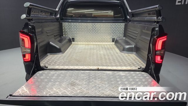KG Mobility (SsangYong) Rexton Sports Khan Diesel 2.2 4WD Noblesse 2021 — фото 20