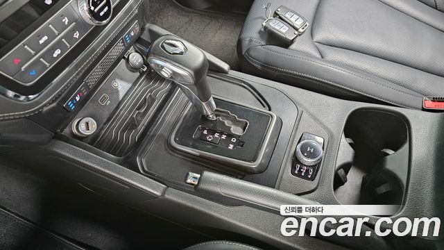 KG Mobility (SsangYong) Rexton Sports Khan Diesel 2.2 4WD Noblesse (5-Link) 2021 — фото 9