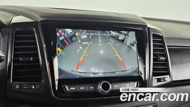 KG Mobility (SsangYong) Rexton Sports Khan Diesel 2.2 4WD Noblesse (5-Link) 2021 — фото 14