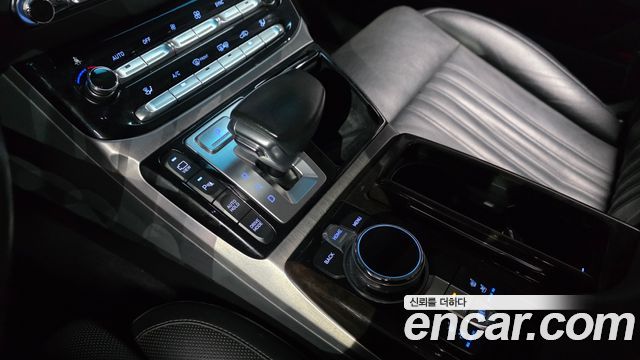 Genesis EQ900 3.3 T-GDI AWD Luxury 2018 — фото 9