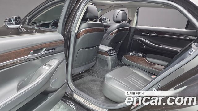 Genesis EQ900 3.3 T-GDI AWD Luxury 2018 — фото 12