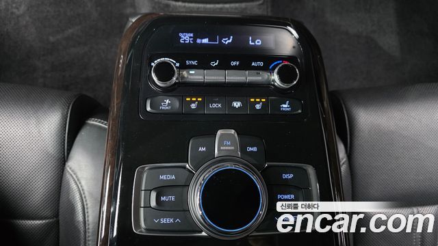 Genesis EQ900 3.3 T-GDI AWD Luxury 2018 — фото 20