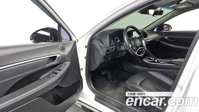 Hyundai Sonata (DN8) 2.0 Premium Plus 2022 — фото 10