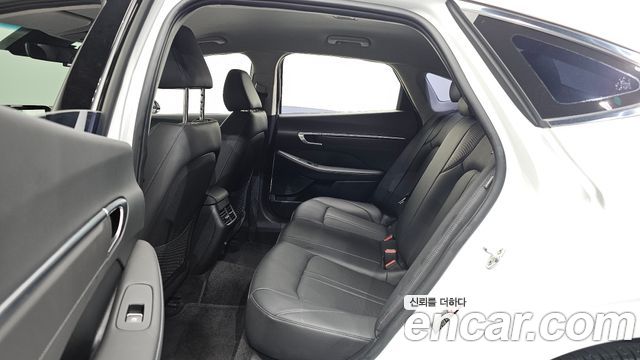 Hyundai Sonata (DN8) 2.0 Premium Plus 2022 — фото 11