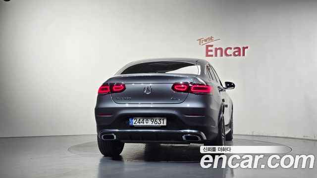 Mercedes-Benz GLC-Class (X253) GCL300 4MATIC Coupe 2023 — фото 4