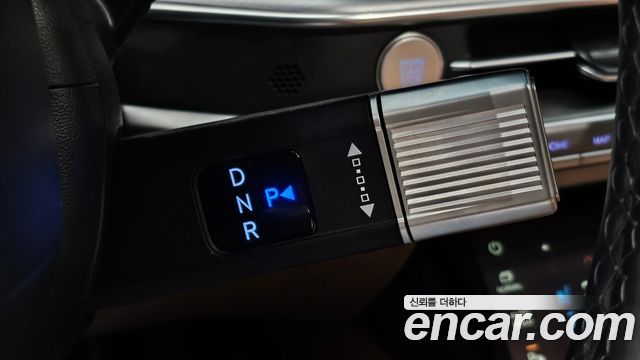 Hyundai Grandeur (GN7) 3.5 LPG 2WD Exclusive 2025 — фото 9