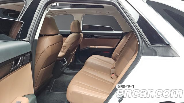 Hyundai Grandeur (GN7) 3.5 LPG 2WD Exclusive 2025 — фото 12