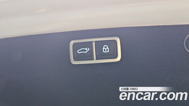 Hyundai Grandeur (GN7) 3.5 LPG 2WD Exclusive 2025 — фото 19