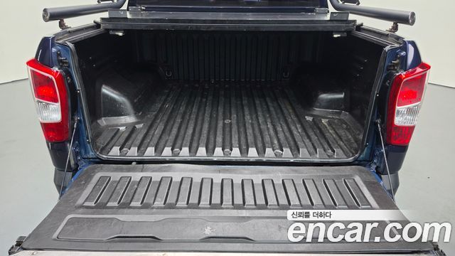 KG Mobility (SsangYong) Rexton Sports Diesel 2.2 4WD Prestige 2018 — фото 19