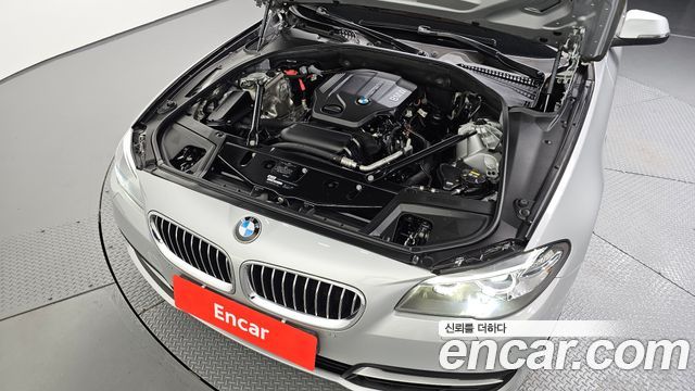 BMW 5 Series (F10) 520d xDrive 2015 — фото 6
