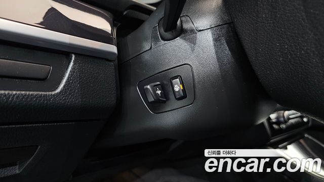 BMW 5 Series (F10) 520d xDrive 2015 — фото 14