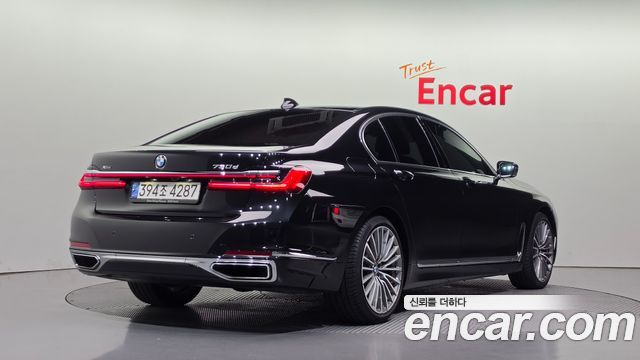 BMW 7 Series (G11) 730d xDrive Design Pure Excellence 2022 — фото 2