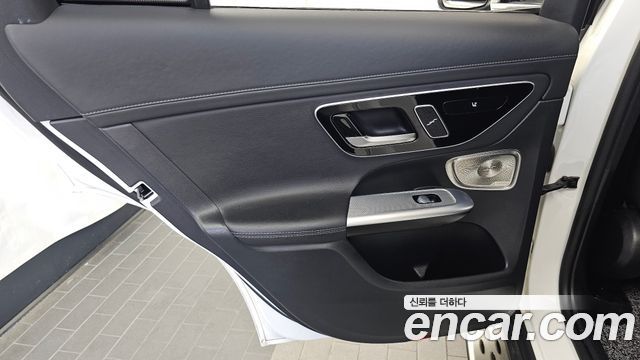 Mercedes-Benz GLC-Class (X254) GLC300 4MATIC Coupe 2024 — фото 25