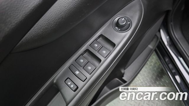 Chevrolet Spark LT 2019 — фото 28