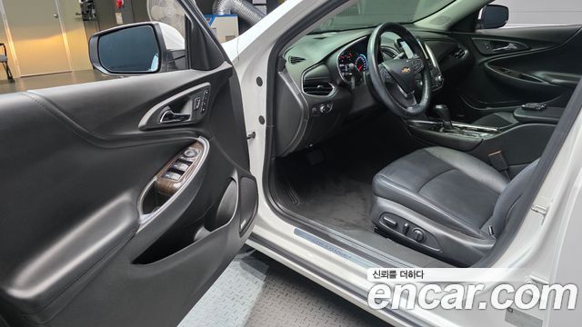 Chevrolet Malibu 1.5 Turbo LTZ 2018 — фото 10