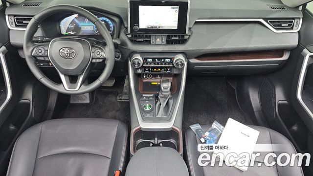 Toyota RAV4 (V) 2,5 4WD Hybrid LTD 2025 — фото 7