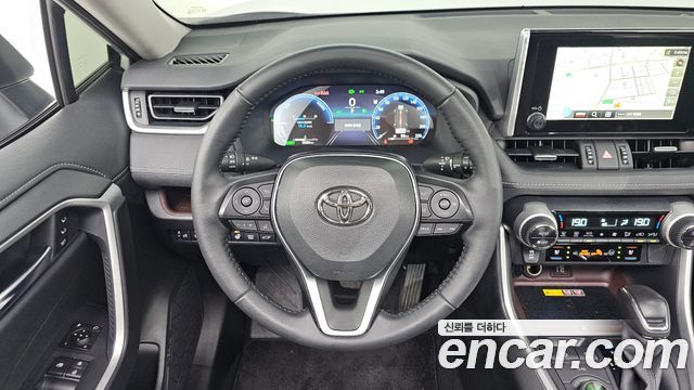 Toyota RAV4 (V) 2,5 4WD Hybrid LTD 2025 — фото 13