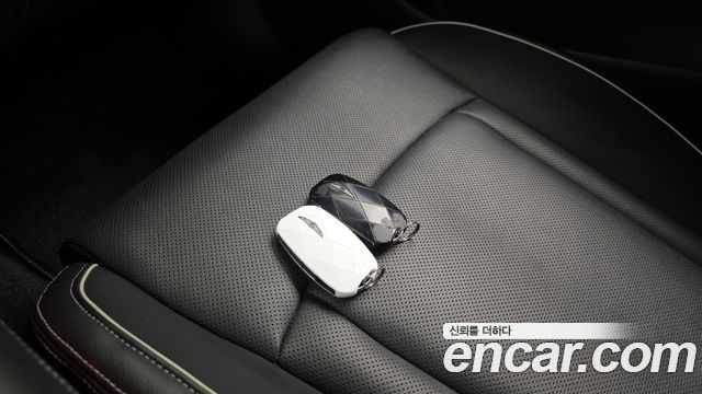 Genesis G90 (RS4) Gasoline 3.5 Turbo AWD 2022 — фото 32