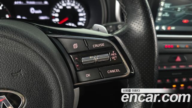 Kia Sportage The Bold Diesel 2.0 2WD Prestige 2021 — фото 17