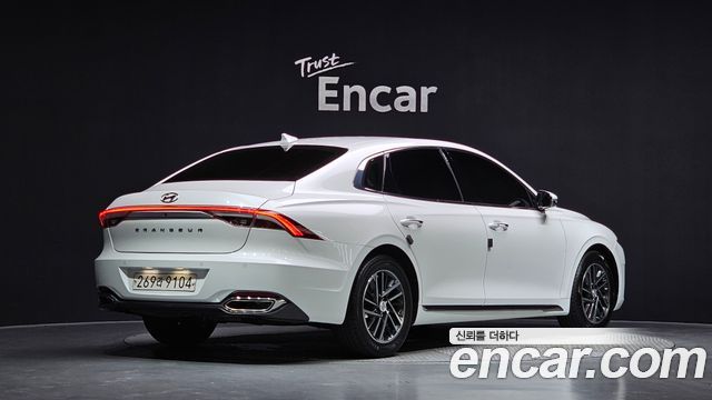 Hyundai Grandeur (IG) 2.5 Premium 2022 — фото 2