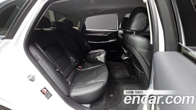 Hyundai Grandeur (IG) 2.5 Premium 2022 — фото 11