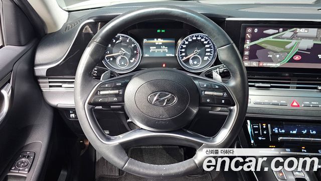 Hyundai Grandeur (IG) 2.5 Premium 2022 — фото 15