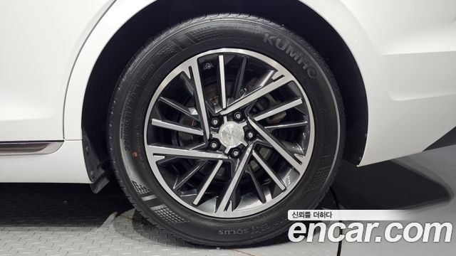 Hyundai Grandeur (IG) 2.5 Premium 2022 — фото 21