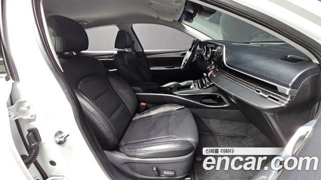 Hyundai Grandeur (IG) 2.5 Premium 2022 — фото 26