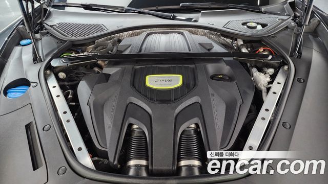 Porsche Panamera (971) 2.9 AWD E-Hybrid 2020 — фото 6