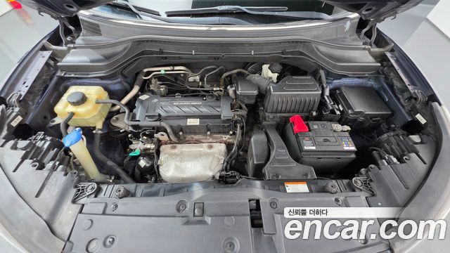 KG Mobility (SsangYong) Tivoli LX 2WD DLX 2015 — фото 6