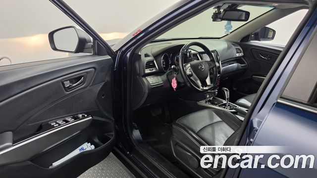 KG Mobility (SsangYong) Tivoli LX 2WD DLX 2015 — фото 10