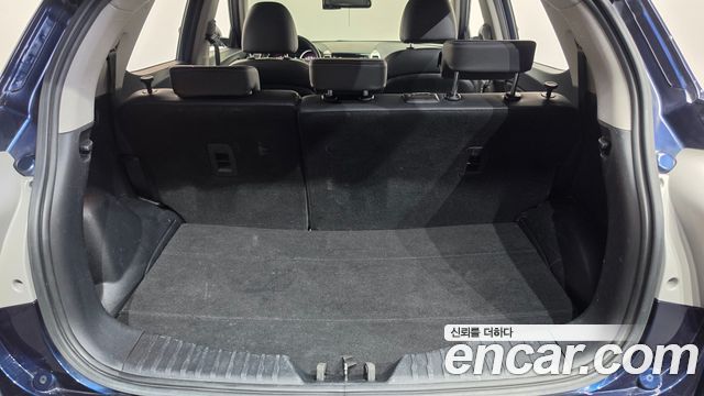 KG Mobility (SsangYong) Tivoli LX 2WD DLX 2015 — фото 20