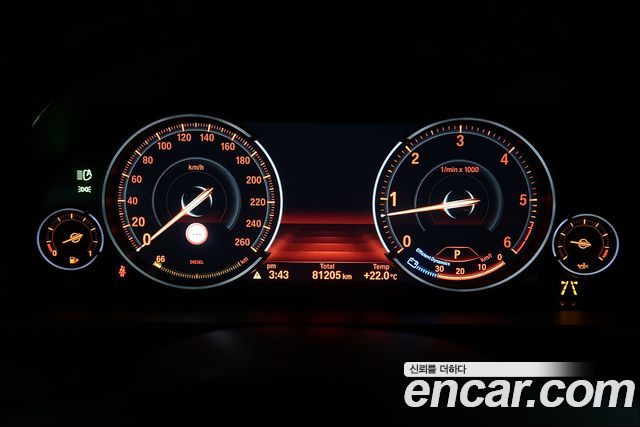 BMW X5 (F15) xDrive 30d 2016 — фото 8