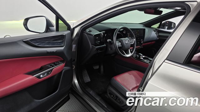 Lexus NX350h (II) Premium 2024 — фото 10