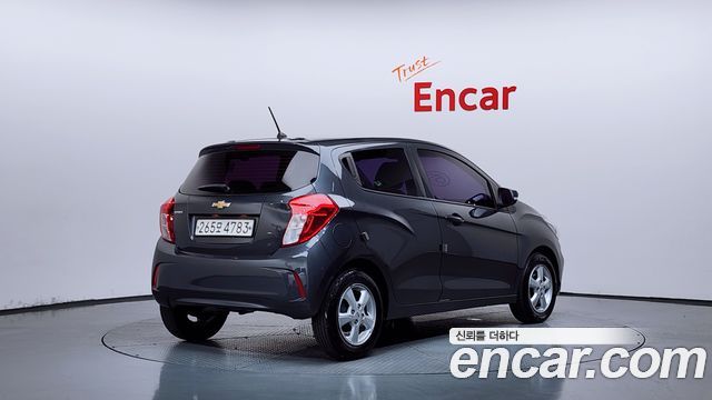 Chevrolet Spark LT 2019 — фото 2