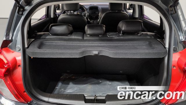 Chevrolet Spark LT 2019 — фото 18