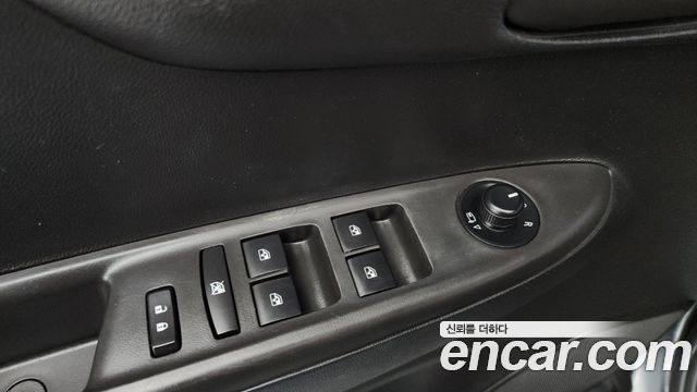 Chevrolet Spark LT 2019 — фото 31