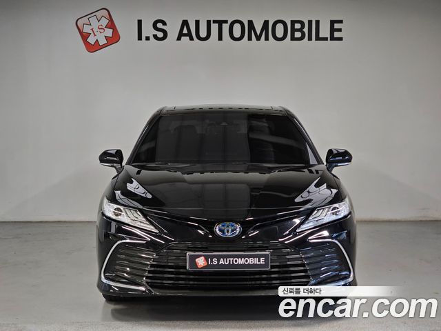 Toyota Camry (XV70) 2.5 XLE Hybrid 2023 — фото 2